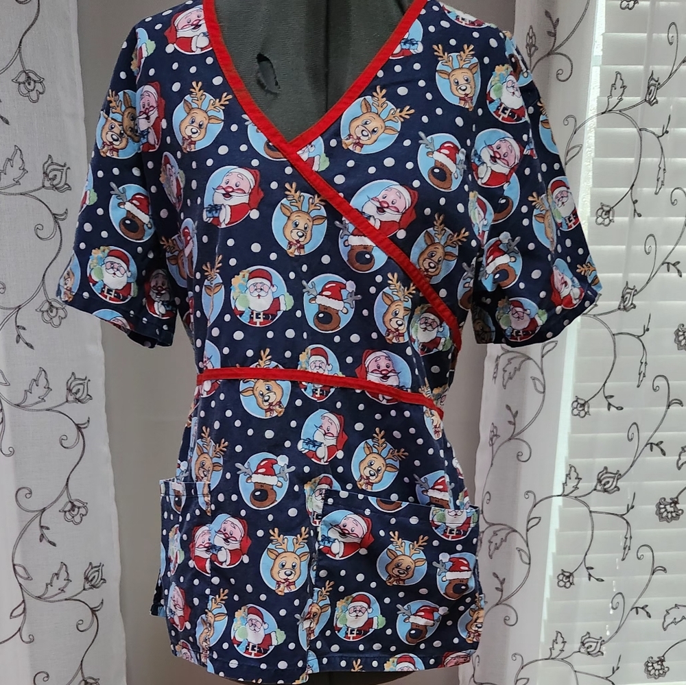 Peppermint Scrubs Womens Christmas Rudolph Santa Bias Small Top Medical